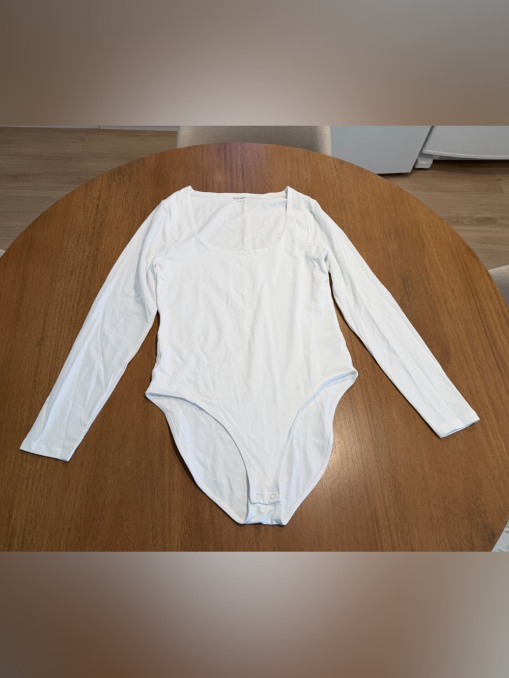 Old navy - White long sleeve body suit